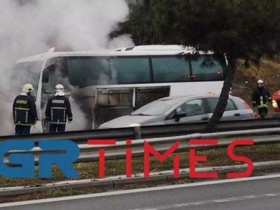Φωτιά σε σχολικό λεωφορείο γεμάτο παιδιά