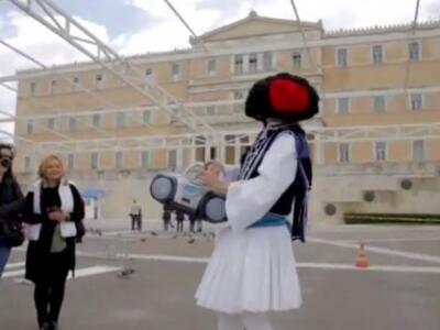 Η πρόβα τζενεράλε του τσολιά της Ελληνοφ...