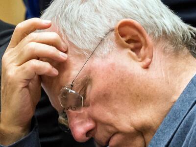 Σόιμπλε: Ανοικτό το ενδεχόμενο παραίτηση...