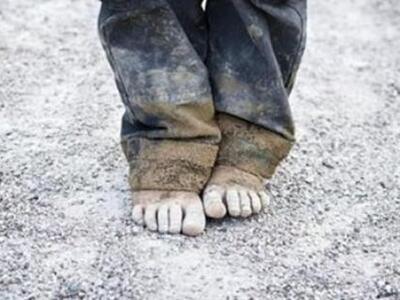 Ελλάδα 2013:  597.000 παιδιά στην απόλυτη φτώχεια