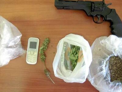 Συλλήψεις για ναρκωτικά στην Πάτρα - Βρέ...