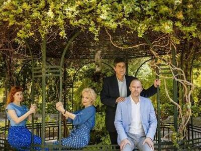 Μπέζος, Τσαλίκη και Χρήστος Λούλης στα &...