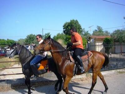 Παλιά Κουλούρα Αιγίου: Προσκύνησαν τον Ά...
