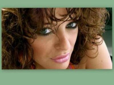 Και άλλο «χτύπημα» για τη Θεανώ! Αντιμέτ...