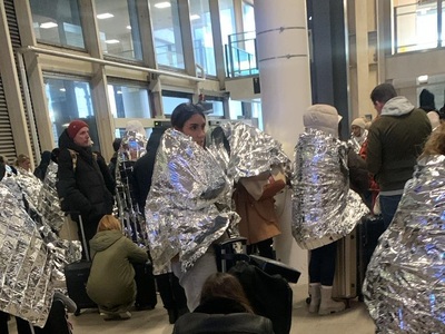 Χάος στο Γκάτγουικ: Χιλιάδες επιβάτες εγ...