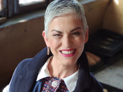 Ελένη Ψυχούλη: Πεθαίνω για τα νεκροταφεί...