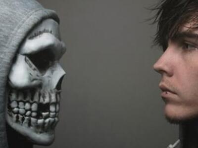 Ερευνα: Οι θάνατοι αυξάνονται όταν η οικ...