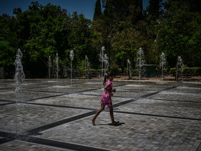 Καιρός: Πολλή ζέστη σήμερα και ισχυροί ά...