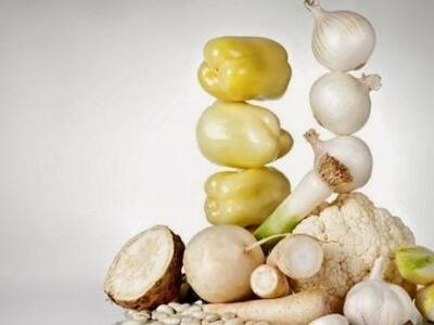 Οι 5 λευκές τροφές που πρέπει να υπάρχου...