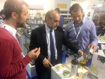 Απόστολος Κατσιφάρας: Πυλώνας στήριξης τ...