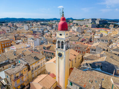Κέρκυρα: Μνημειακός οβελίσκος οκτώ μέτρω...