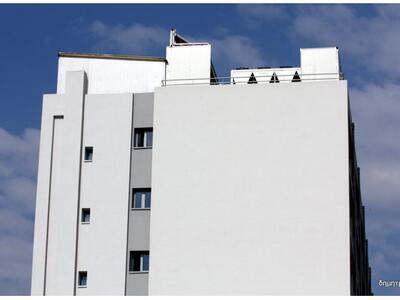 Πάτρα: Aυτοκίνητο καρφώθηκε σε κολώνα- Σ...