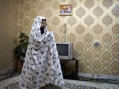 Σοκάρει: "Ο πατέρας μου θα με πάντρ...