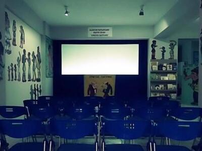 Πάτρα: Παράσταση Καραγκιόζη για τα παιδι...