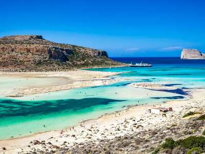 Μπάλος: Η παραλία της Κρήτης, από τις ομ...