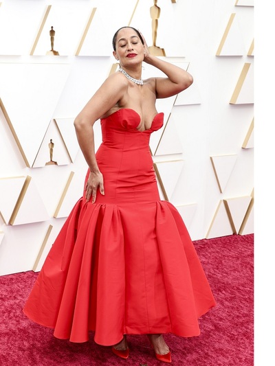 Tρέισι Ελις Ρος με Carolina Herrera