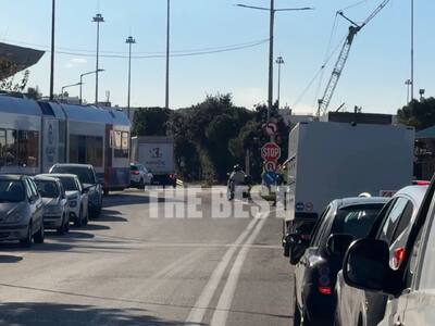 Πάτρα: Με απανωτές κόρνες λόγω κυκλοφορι...