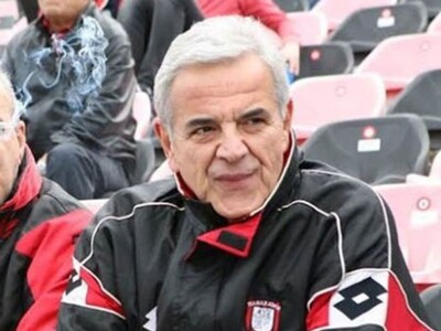 O Κώστας Αποστολόπουλος και επίσημα νέος...