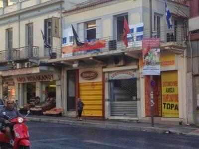 Πάτρα: Η Χρυσή Αυγή μετακομίζει δίπλα σε...