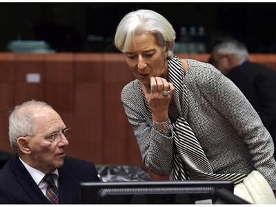 Handelsblatt: Διαφαίνεται συμβιβασμός με...