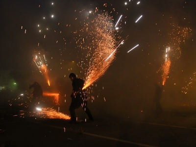 Το ξέσπασμα του γιου του εικονολήπτη: &q...