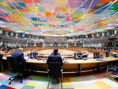 Eurogroup: Μόνο στοχευμένα παροχές για τ...