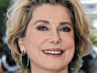 Στην Πύλο η Κατρίν Ντενέβ και ο Τζον Κλι...