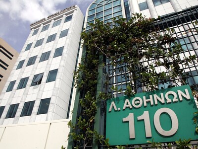 "Σπάει" τις στηρίξεις του Χρημ...