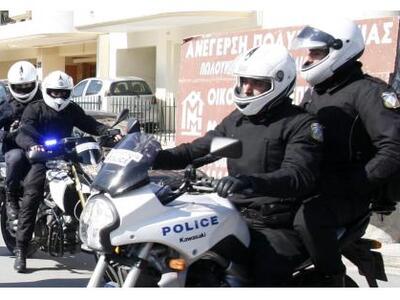 Εξαπάτησαν την ηλικιωμένη μητέρα του Μάκ...