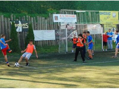 Πάτρα: Φιλικός ποδοσφαιρικός αγώνας μετα...