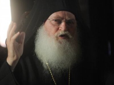 Στο νοσοκομείο με έμφραγμα ο Γέροντας Εφραίμ