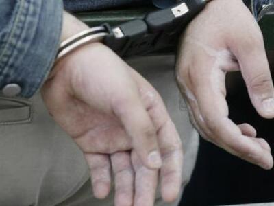 Μεταμεσονύκτιες συλλήψεις στο λιμάνι