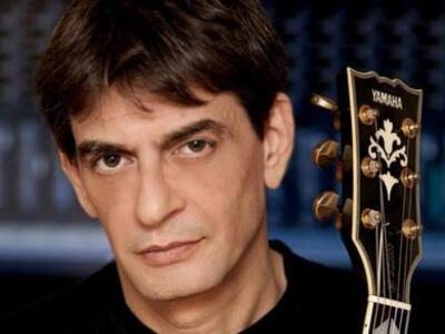 Πάτρα: O Μιχάλης Ρακιτζής live για μια E...