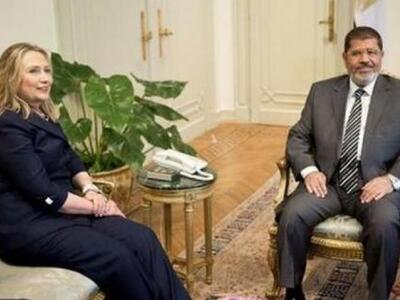 Πρώτη επίσημη συνάντηση Χ. Κλίντον με το...