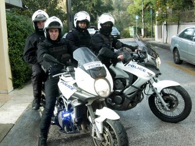 16χρονος αποπειράθηκε να αρπάξει τσάντα,...