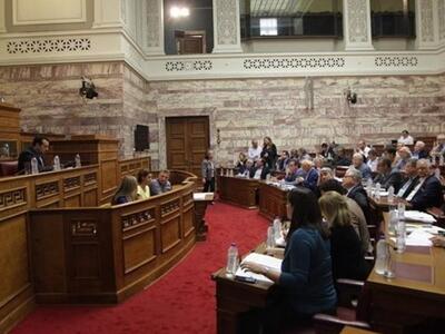 Εγκρίθηκε κατά πλειοψηφία από τις Επιτρο...