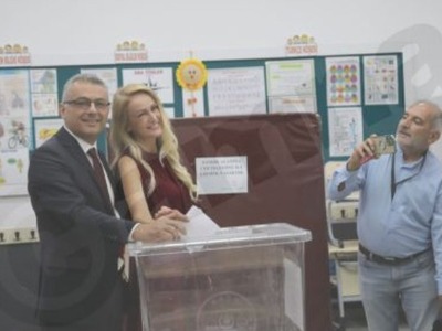 Ο υποψήφιος της αντιπολίτευσης Τουφάν Ερ...