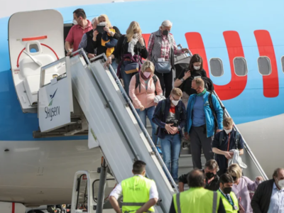 Τέλος η ταξιδιωτική οδηγία από τα CDC τω...