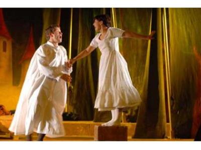 Κάτω Καστρίτσι: Παίζοντας με τα τέσσερα ...