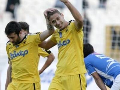 Η ΑΕΚ με... Αχαιό διαιτητή, διέλυσε και ...