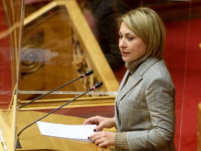 Η Χριστίνα Αλεξοπούλου εισηγήτρια της κύ...