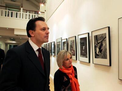 "Να συνεισφέρει εποικοδομητικά στη ...