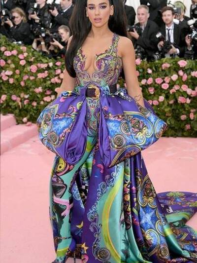 ΝΤΟΥΑ ΛΙΠΑ ΜΕ VERSACE