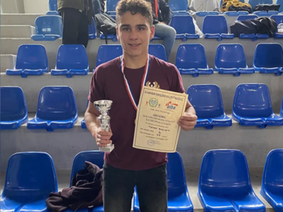 Βασίλης Τόπαλος: Άλλοι 4 πυγμάχοι καταθέ...