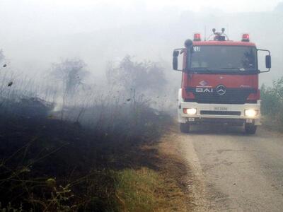 Πάτρα - Τώρα: Φωτιά στην περιοχή Διάκου