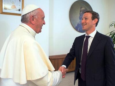 Ο πάπας Φραγκίσκος συναντήθηκε με τον πο...