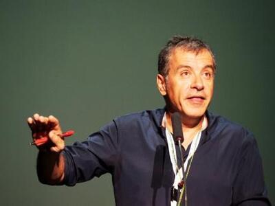 Θεοδωράκης: Αν ο ΣΥΡΙΖΑ έχει στοιχεία γι...