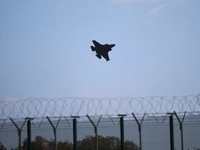 Μαχητικό στη βάση Ακρωτήρι / REUTERS/Yia...