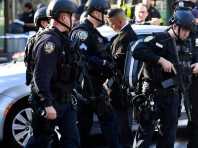 Γαλλία: Δεκάδες άγνωστοι επιτέθηκαν σε α...