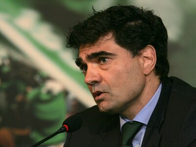 Νέα απάντηση Τζίγκερ σε Βγενόπουλο